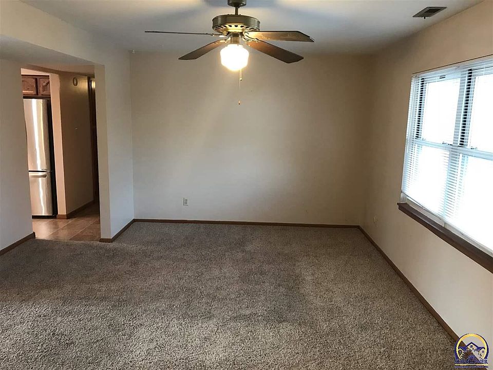 2nd image of 5442 SW 12th Ter APT 3