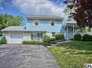 6230 Jerome Cir, Harrisburg, PA 17112
