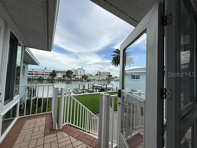 2 bed, 1.5 bath, 793 sqft, $2,200 — Photo 4