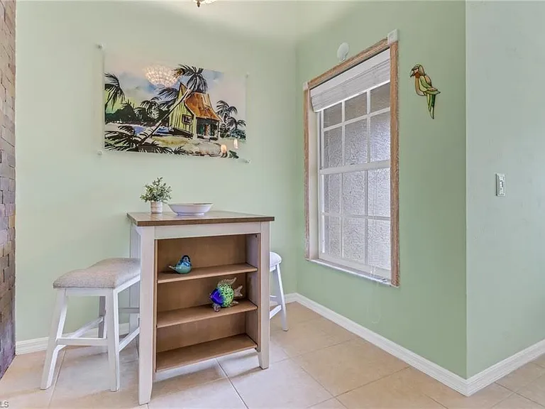 20151 Seagrove St #206 — Photo 17