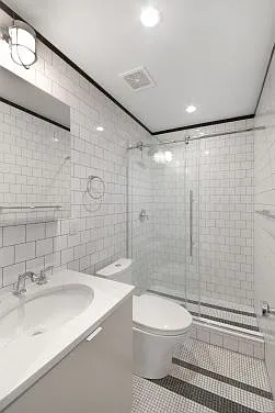 57 2nd Ave #2/3 — Photo 22