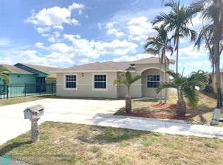 19409 NW 33rd Ct, Miami Gardens, FL 33056