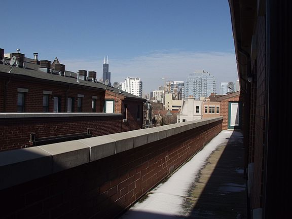 2nd image of 311 E Cullerton St Unit 6