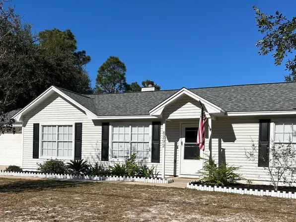 8292 Fortworth St, Navarre, FL 32566