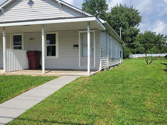 3rd image of 1815 E Fairview Ave