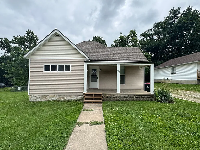 312 Jackson St — Photo 19