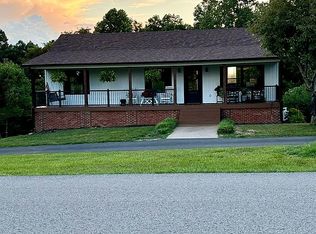 2817 Cream Ridge Rd, Junction City, KY 40440
