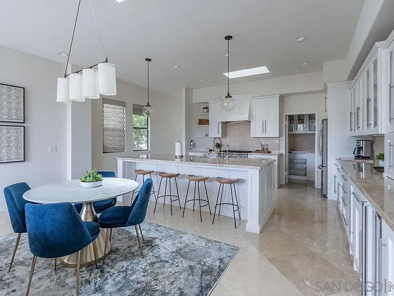 2508 Manchester Ave — Photo 16