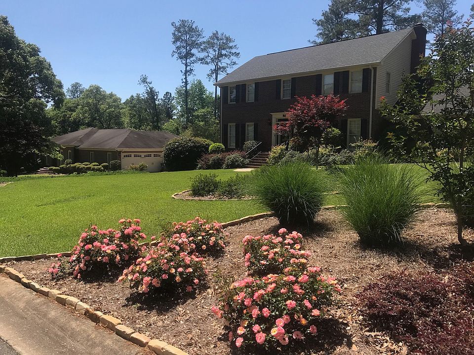 1st image of 110 Fernwood Dr