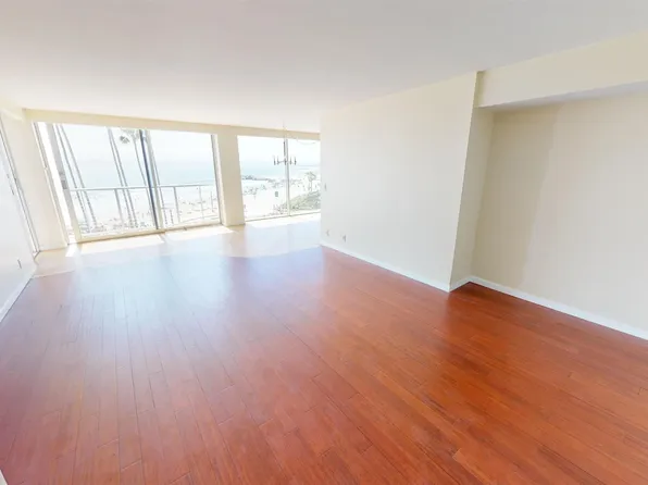 1720 Avenida Del Mundo Unit 203, Coronado, CA 92118