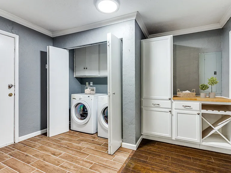4129 Winfield Ave — Photo 5
