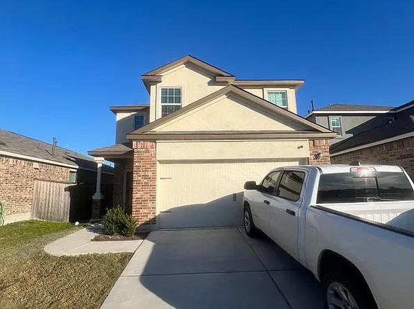 214 Longbridge Dr, Hutto, TX 78634