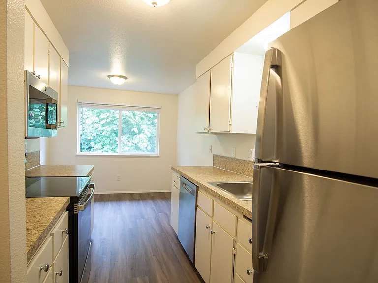 2628 NE Red Sunset Dr — Photo 4