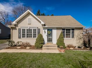 6 Coral Dr, Terryville, CT 06786