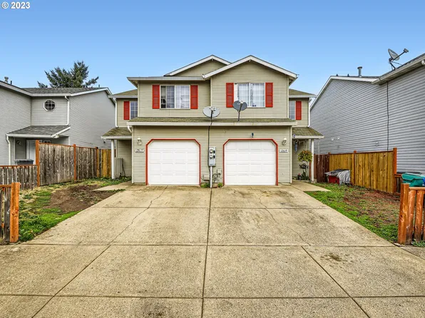 12617 SE Taggart St, Portland, OR 97236