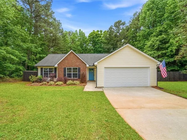 250 Saddlebrook Dr, Senoia, GA 30276