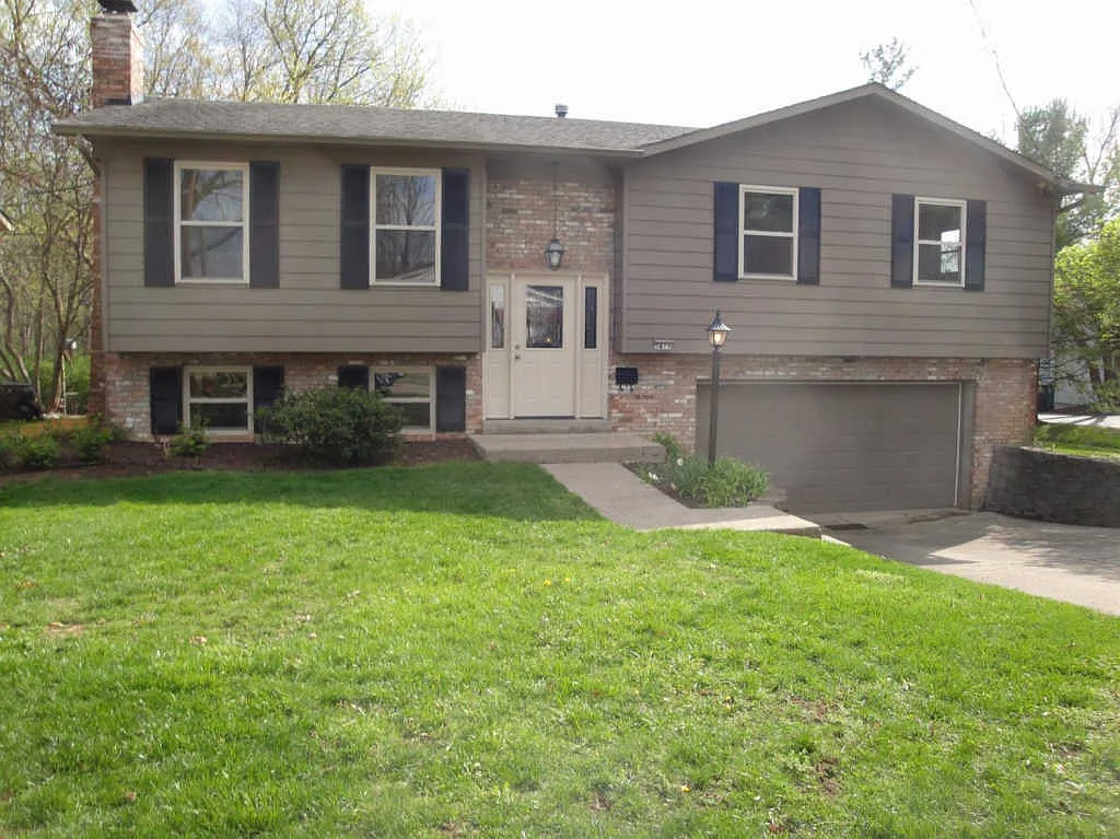 5479 Hokel Ln photo 1