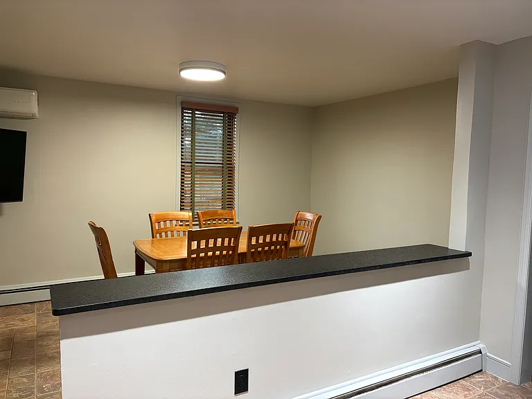 80 Ray St — Photo 10