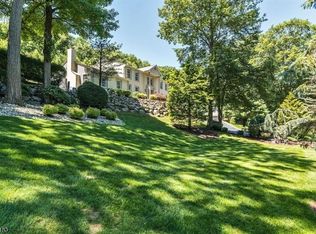 39 Franklin Ln, Kinnelon, NJ 07405