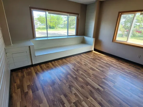 723 Lincoln Avenue Southeast, 723 Lincoln Ave SE APT A, Bemidji, MN 56601