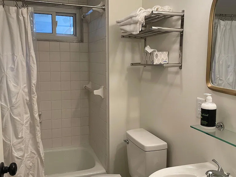 315 Circle Ln — Photo 16