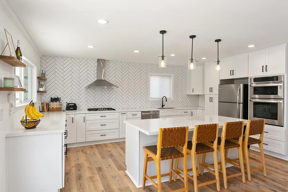 3659 Trieste Dr — Photo 2