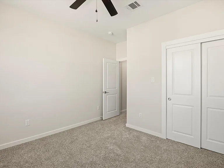 597 Galt Dr — Photo 22