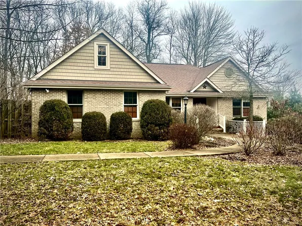 6088 Meadow Ln, Bakerstown, PA 15007