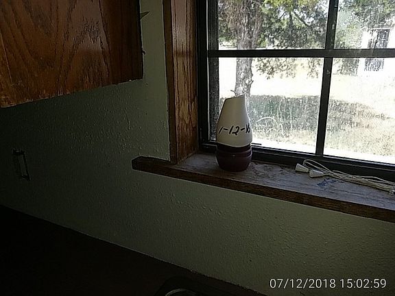 4th image of 400 N Main St