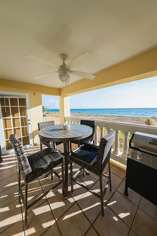 2 bed, 2.0 bath, 750 sqft, $2,500 — Photo 1