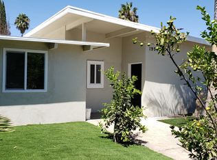 19509 Saticoy St, Reseda, CA 91335