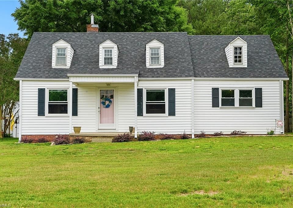 1st image of 2136 Courtney Huntsville Rd