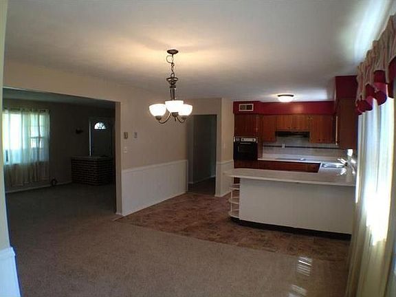 4th image of 9508 N Alan Dr