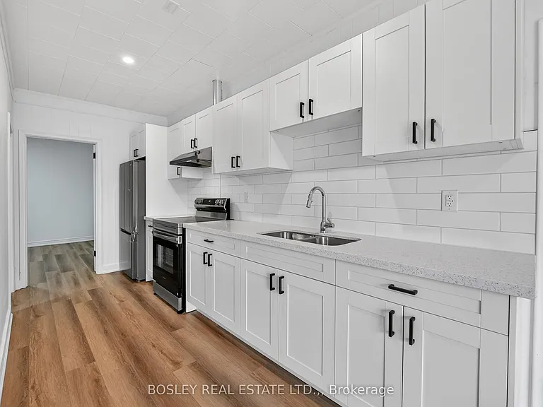 215 King St #1 — Photo 1