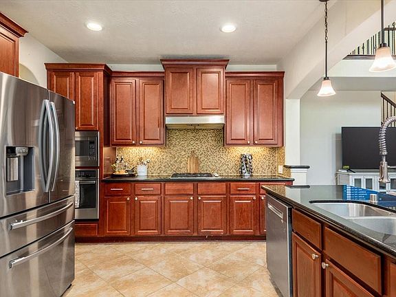 5th image of 8105 Tranquil Lake Way