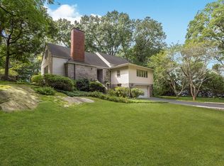 5 York Rd, Larchmont, NY 10538