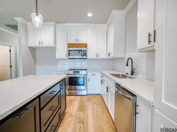 8739 Lockhart Rd #12-A, Denham Springs, LA 70726