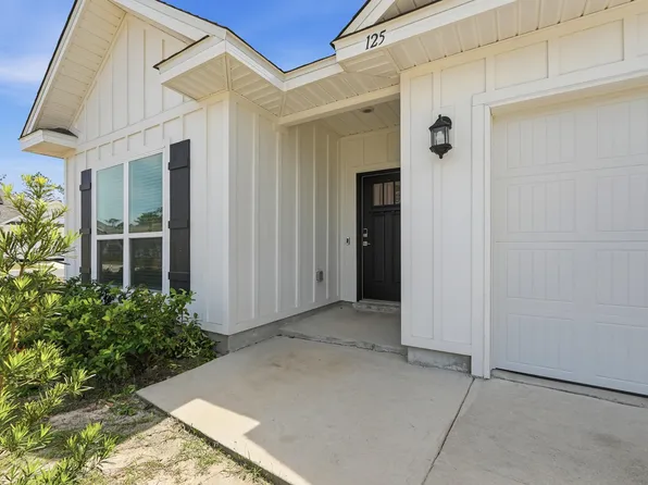 125 Blooming Cv, Crestview, FL 32539