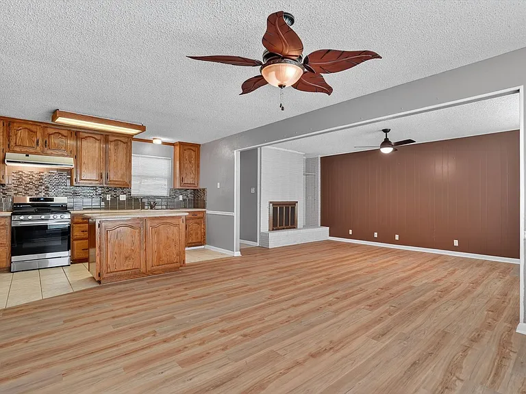 2924 Pritchett Dr — Photo 5