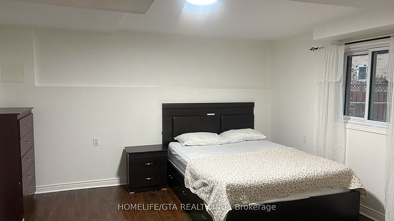 Ajax House for rent - 1 Bedroom — photo 22