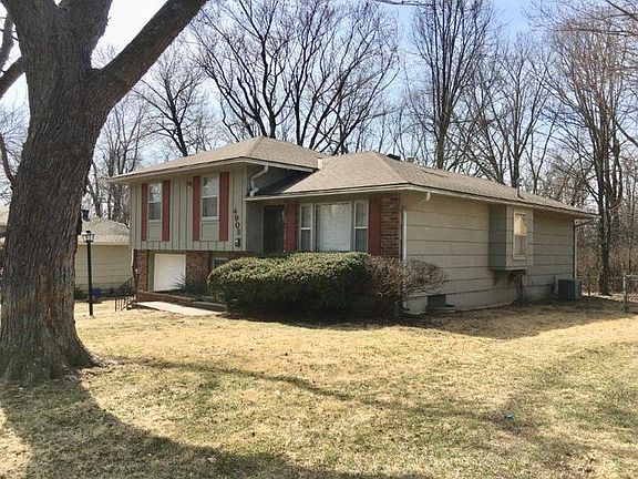 3rd image of 4908 Crescent Dr