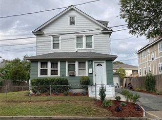 617 Krull St, Uniondale, NY 11553