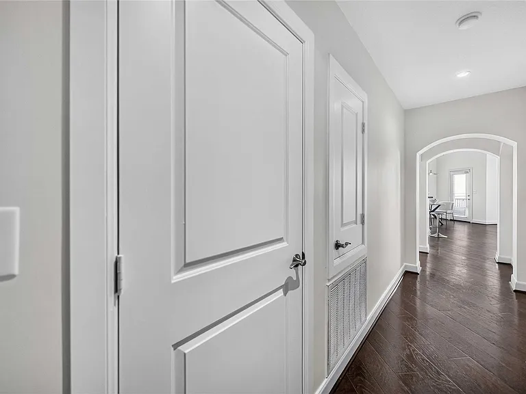1010 Rosine St #35 — Photo 24