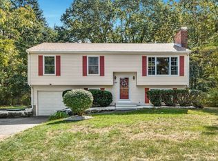 7 Henley Rd, Acton, MA 01720