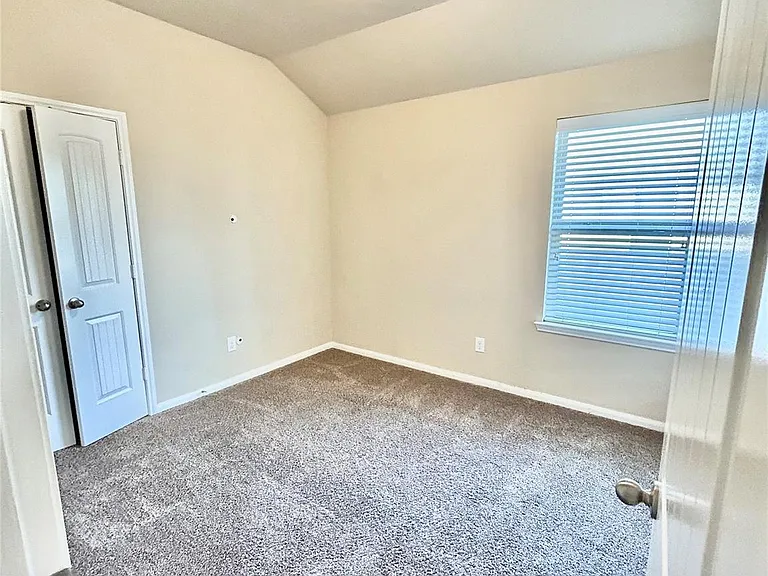 20618 Sweetstone Grove Ln — Photo 17