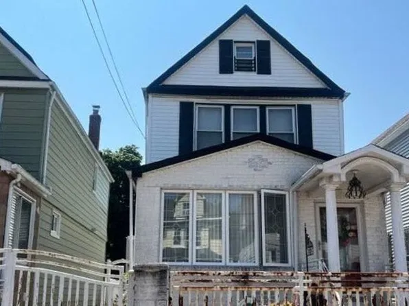 16706 111th Ave, Jamaica, NY 11433