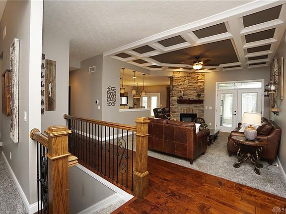 5th image of 735 Griffin Ln