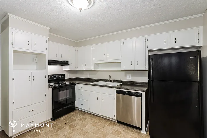 606 Cardinal Dr — Photo 5