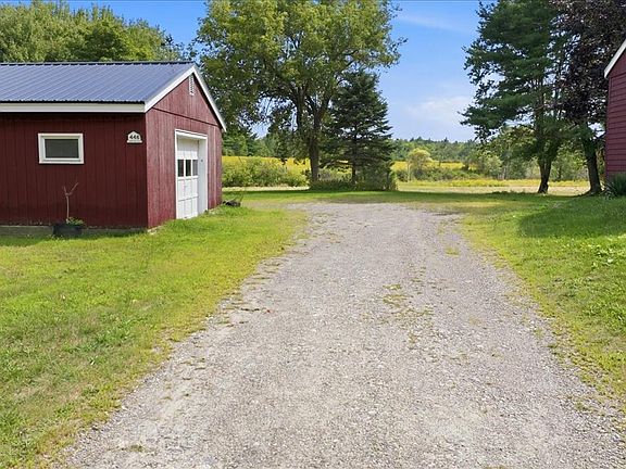 3rd image of 446 Lewiston Road