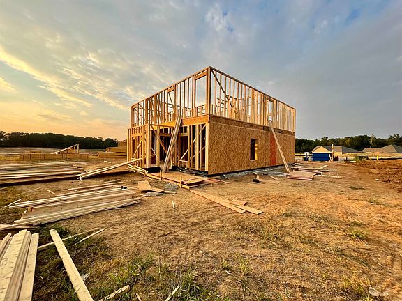 4th image of 65 Robinwood Ln